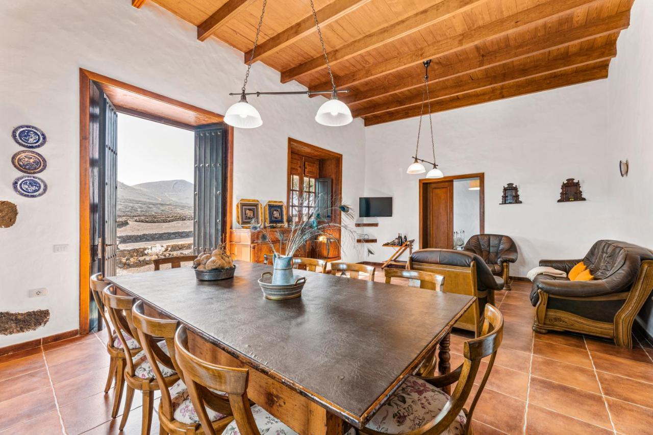 Petit La Geria Lanzarote Villa Tias Exterior photo